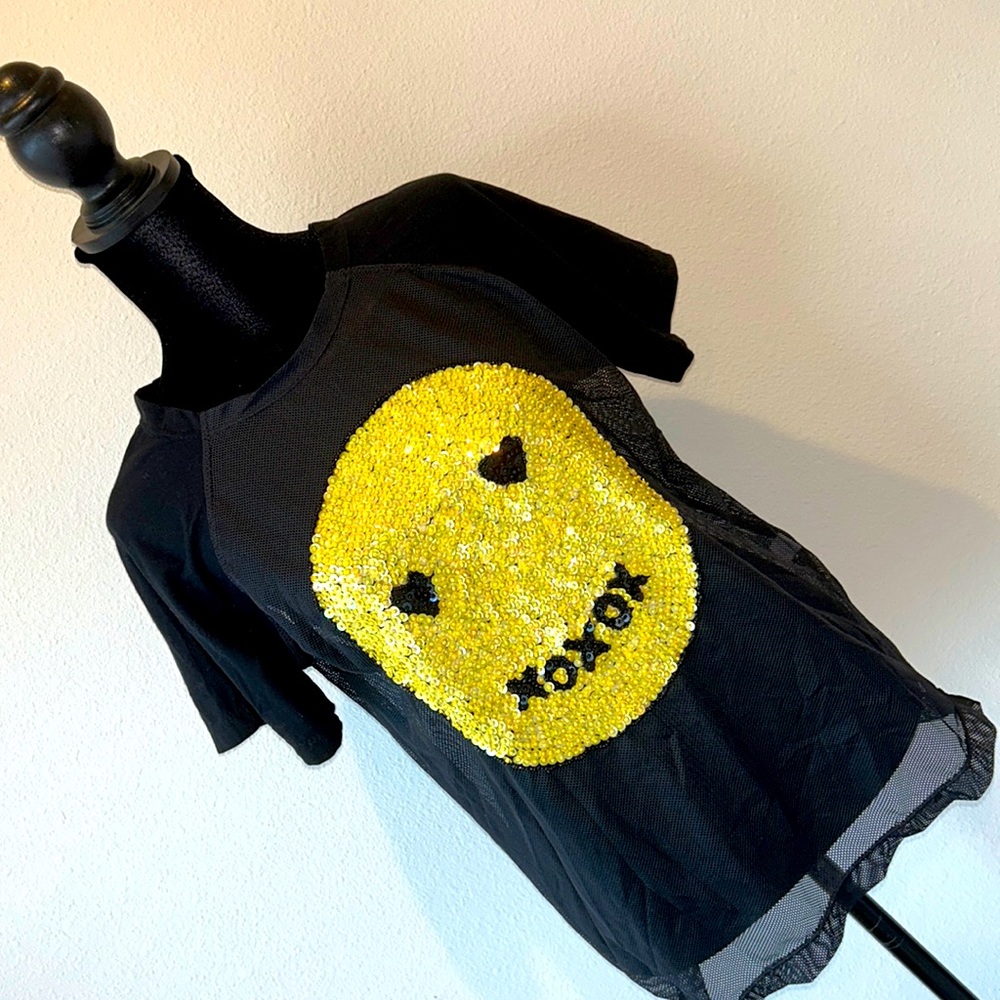 😃HAPPY XOXO SEQUIN SHIRT😃